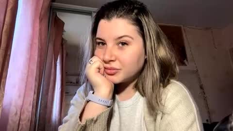 phuongfehl online show from 12-21-25, 08:32