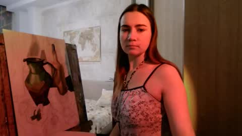 Snapshot of phyllispilkington chatting on 11-18-25, 10:09 Jenny online show from 11-18-25, 10:09