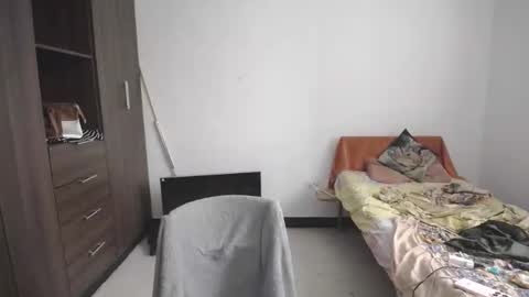 izzy online show from 03-06-26, 06:48