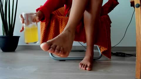 Snapshot of pia_mo chatting on 12-03-25, 12:58 Special Couple Show - WELCOME TO XMAS 5 and 6 December - 2 at 8 pm COL hour online show from 12-03-25, 12:58