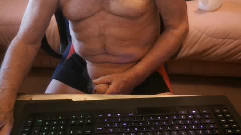 Snapshot of piavola chatting on 07-08-26, 03:44 piavola online show from 07-08-26, 03:44