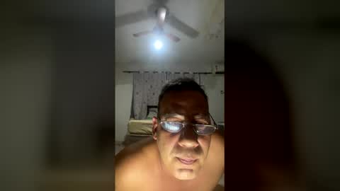 Snapshot of picadoce1975 chatting on 03-31-26, 06:47 picadoce1975 online show from 03-31-26, 06:47