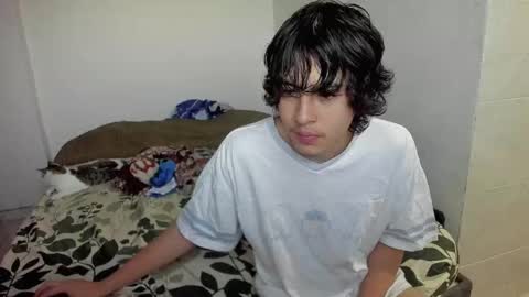 picaszomilos350 online show from 11-27-25, 11:01