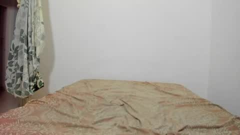 picaszomilos350 online show from 04-16-26, 05:08