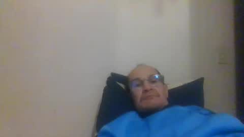 Snapshot of pichoun71 chatting on 01-10-25, 07:25 pichoun71 online show from 01-10-25, 07:25