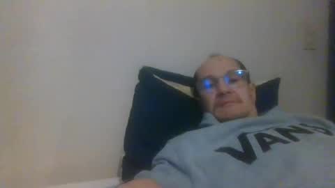 Snapshot of pichoun71 chatting on 01-25-25, 08:10 pichoun71 online show from 01-25-25, 08:10