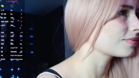 Snapshot of piera_ chatting on 11-11-25, 07:03 Piera online show from 11-11-25, 07:03