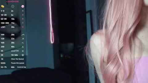 Snapshot of piera_ chatting on 01-12-26, 07:41 Piera online show from 01-12-26, 07:41