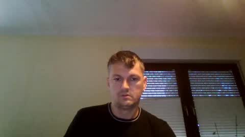Snapshot of piercingsxxx chatting on 05-05-26, 07:05 piercingsxxx online show from 05-05-26, 07:05