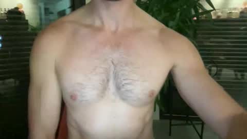 Snapshot of pierre81000 chatting on 10-30-25, 05:35 pierre81000 online show from 10-30-25, 05:35