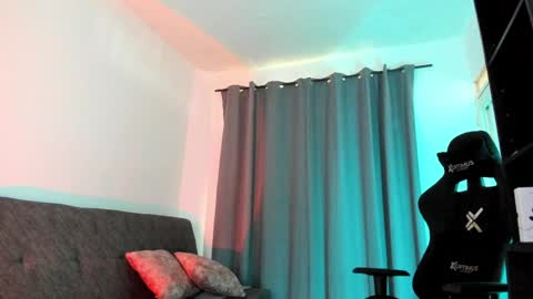 Pierre online show from 04-01-26, 01:41