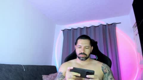 Snapshot of pierrevidal chatting on 05-15-26, 11:23 Pierre online show from 05-15-26, 11:23