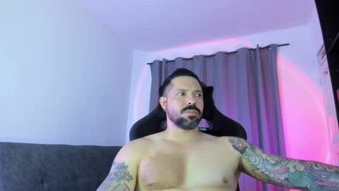 Snapshot of pierrevidal chatting on 05-29-26, 02:31 Pierre online show from 05-29-26, 02:31
