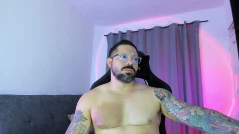 Snapshot of pierrevidal chatting on 06-05-26, 12:06 Pierre online show from 06-05-26, 12:06
