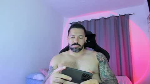 Snapshot of pierrevidal chatting on 06-18-26, 11:42 Pierre online show from 06-18-26, 11:42