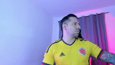 Snapshot of pierrevidal chatting on 06-27-26, 11:32 Pierre online show from 06-27-26, 11:32