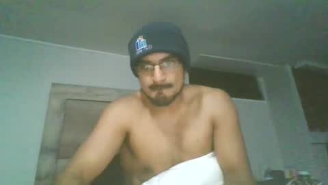 piggybottom299 online show from 11-10-25, 08:35