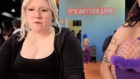 Piggy Rose online show from 04-10-26, 09:52