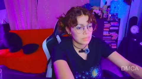 Snapshot of piixiie_d_oll chatting on 05-06-26, 02:51 Andrea G online show from 05-06-26, 02:51