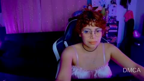 Snapshot of piixiie_d_oll chatting on 06-29-26, 03:02 Andrea G online show from 06-29-26, 03:02