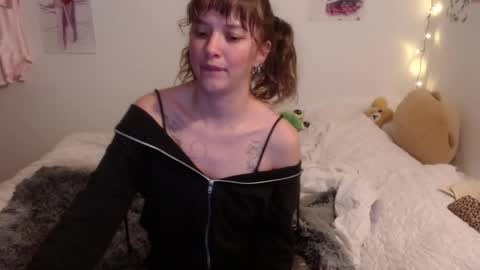 ill be back on monday 18th of november online show from 01-22-25, 02:26