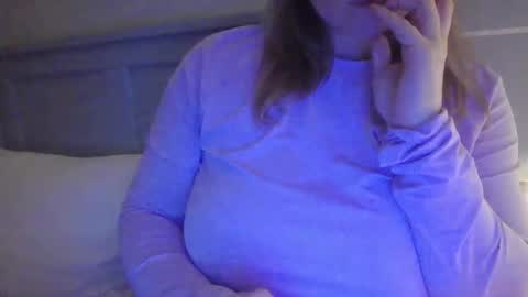 Snapshot of piklb00ty chatting on 10-26-25, 04:51 Pikl PiklB00ty on twitter online show from 10-26-25, 04:51
