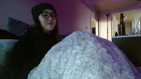 PilloGoddess online show from 02-10-25, 03:21