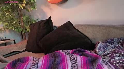 PilloGoddess online show from 03-12-26, 11:49