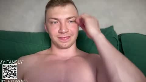 Snapshot of pimple_gang chatting on 07-01-26, 10:53 Sasha online show from 07-01-26, 10:53