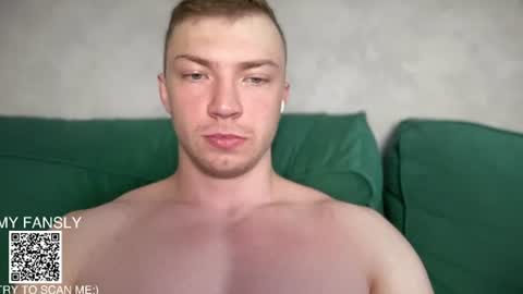 Snapshot of pimple_gang chatting on 07-03-26, 04:52 Sasha online show from 07-03-26, 04:52
