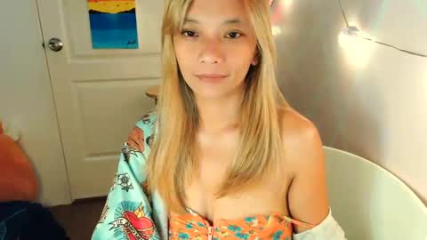 pinay beauty14 online show from 02-21-25, 11:54