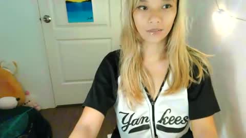 pinay beauty14 online show from 02-24-25, 10:36