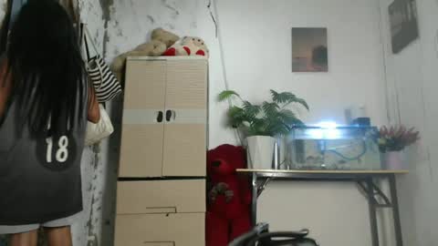 Snapshot of pinay_hazel chatting on 06-21-26, 01:08 hazel online show from 06-21-26, 01:08