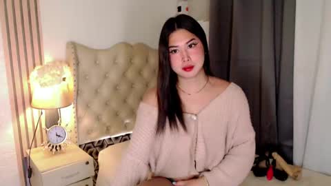 Snapshot of pinay_ivy chatting on 01-18-25, 06:53 Ivy Morningstar online show from 01-18-25, 06:53