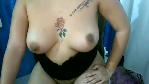 Snapshot of pinay_janexx chatting on 12-18-24, 04:06 Mary Jane online show from 12-18-24, 04:06