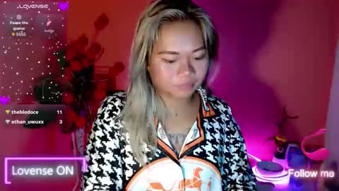 call me natasha online show from 10-15-25, 03:23