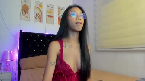 Snapshot of pinay_xpress chatting on 09-30-25, 08:41 TINA online show from 09-30-25, 08:41