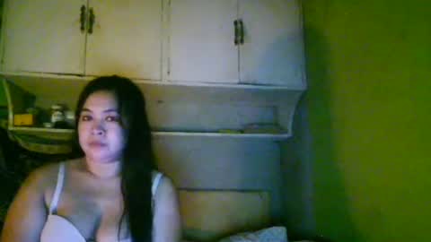 Snapshot of pinaycuddles chatting on 06-26-26, 08:35 pinaycuddles online show from 06-26-26, 08:35