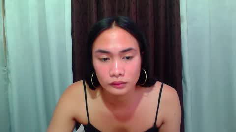 Snapshot of pinaycutie_jilian chatting on 09-29-25, 01:22 jilian  online show from 09-29-25, 01:22