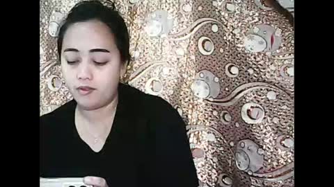Snapshot of pinayexoticbeauty21 chatting on 12-15-25, 10:52 pinayexoticbeauty21 online show from 12-15-25, 10:52