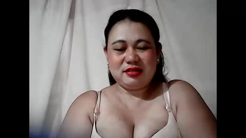 pinaymama12345 online show from 05-28-26, 11:46