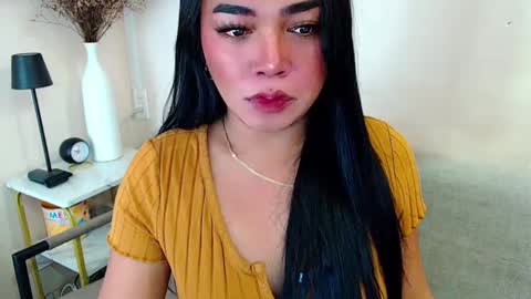 Snapshot of pinaymorena69 chatting on 12-28-24, 09:19 Just cath  online show from 12-28-24, 09:19