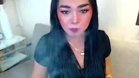 Snapshot of pinaymorena69 chatting on 12-29-24, 02:27 Just cath  online show from 12-29-24, 02:27