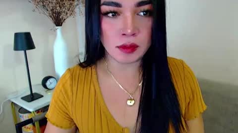 Snapshot of pinaymorena69 chatting on 01-31-25, 09:48 Just cath  online show from 01-31-25, 09:48