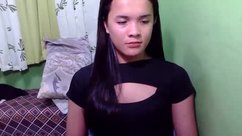Snapshot of pinaymorena_rhowe chatting on 12-05-24, 11:49 pinaymorena_rhowe online show from 12-05-24, 11:49