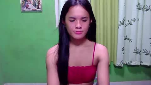 Snapshot of pinaymorena_rhowe chatting on 12-23-24, 02:50 pinaymorena_rhowe online show from 12-23-24, 02:50