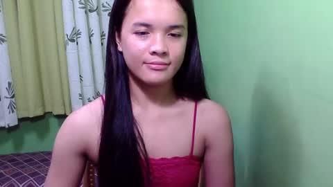 Snapshot of pinaymorena_rhowe chatting on 12-23-24, 10:55 pinaymorena_rhowe online show from 12-23-24, 10:55