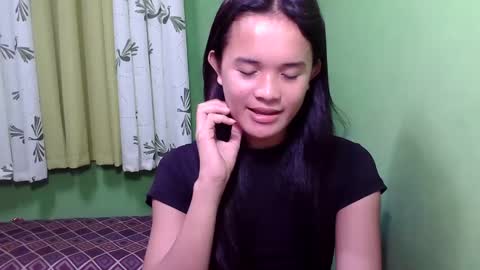 Snapshot of pinaymorena_rhowe chatting on 01-10-25, 08:29 pinaymorena_rhowe online show from 01-10-25, 08:29