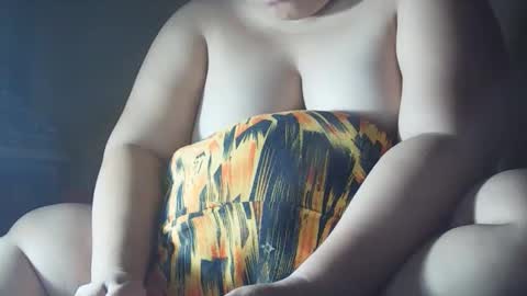 Snapshot of pinaysweet_couple chatting on 12-17-25, 07:20 pinaysweet_couple online show from 12-17-25, 07:20