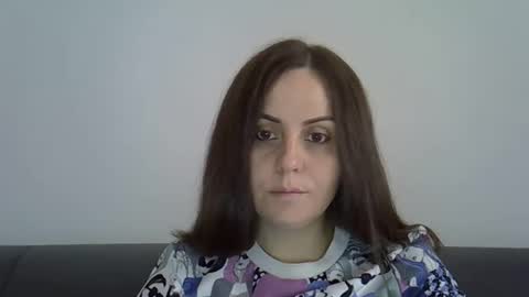 pineapple375 online show from 04-07-26, 01:22